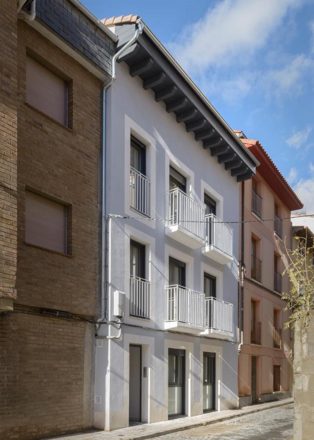 Apartamentos La Muralla De Jaca Buitenkant foto